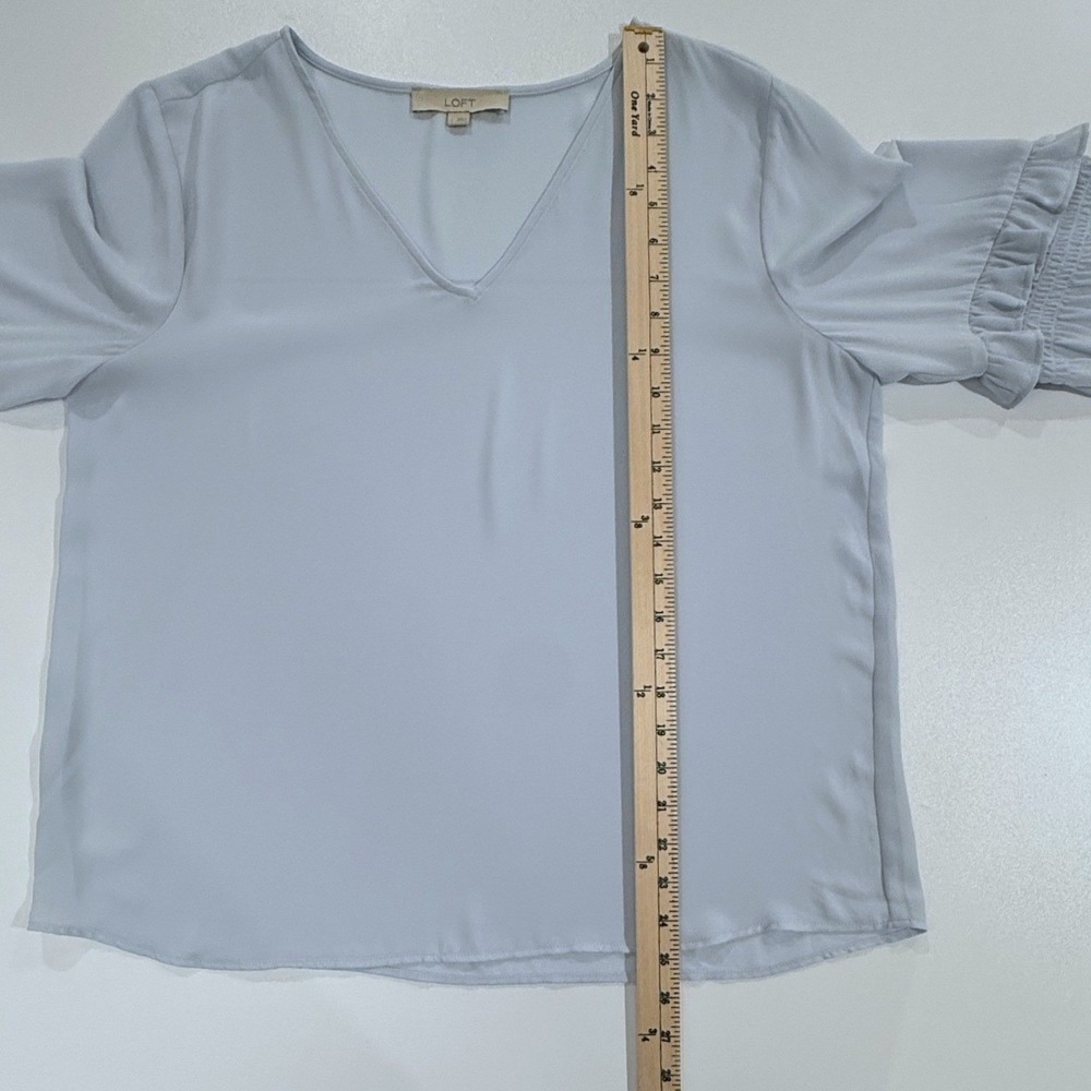 LOFT Light Blue V-Neck Ruffle Bell Sleeve Blouse Top Womens Large L w526 - Picture 6 of 7